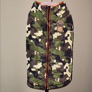 NWT Little Paws Acres Camouflage Zip Up Fleece Lined Puffer Dog Jacket Sz L